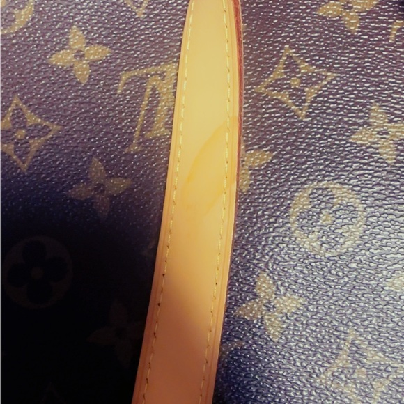 Authentic Louis Vuitton Monogram Luco Tote - Picture 15 of 17